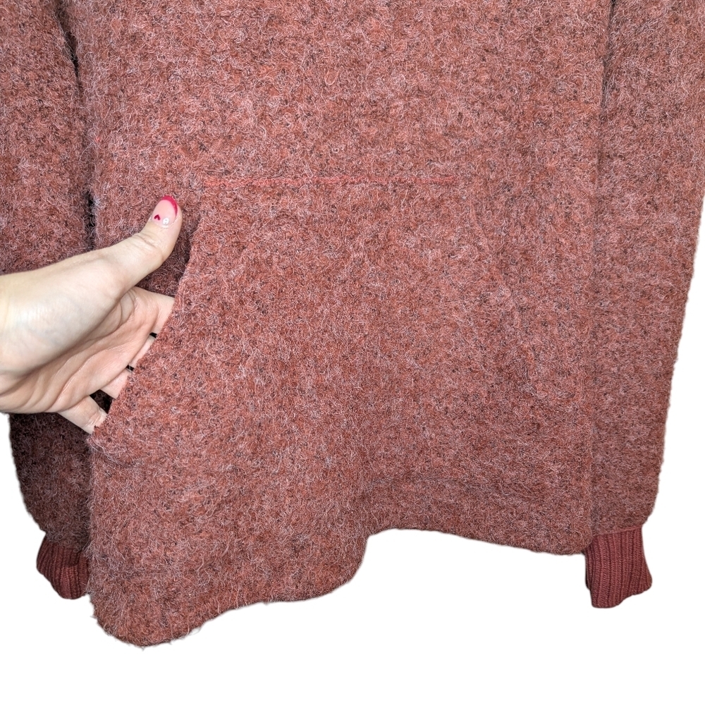 Free People Mila Hoodie Sweater Size Small Cherry Mahogany Oversized Boucle Knit - Picture 5 of 14
